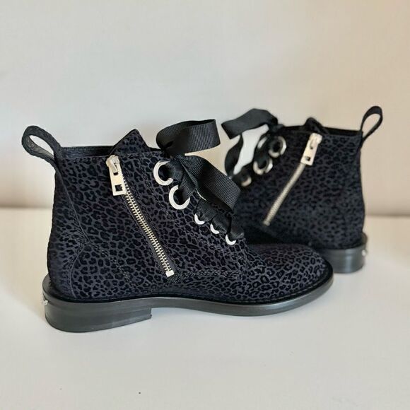 ⭕️ Zadig & Voltaire Black Velvet Printed Chelsea Boots Size 9 39 NEW - Picture 6 of 9